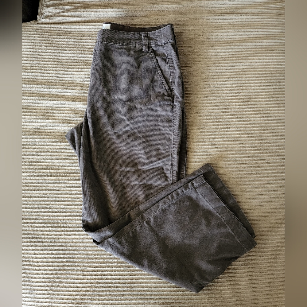 St. Johns Bay Cropped Trouser (Fit Like Size 8)